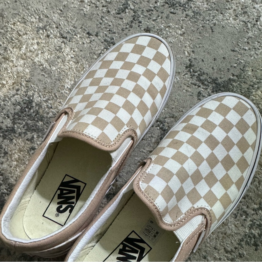 Vans low tops